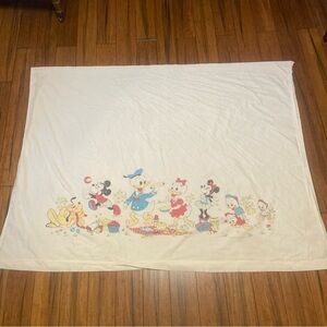 Vintage Disney 60’s 70’s Mickey Minnie Pluto Picnic Twin Size Flat Bed Sheet